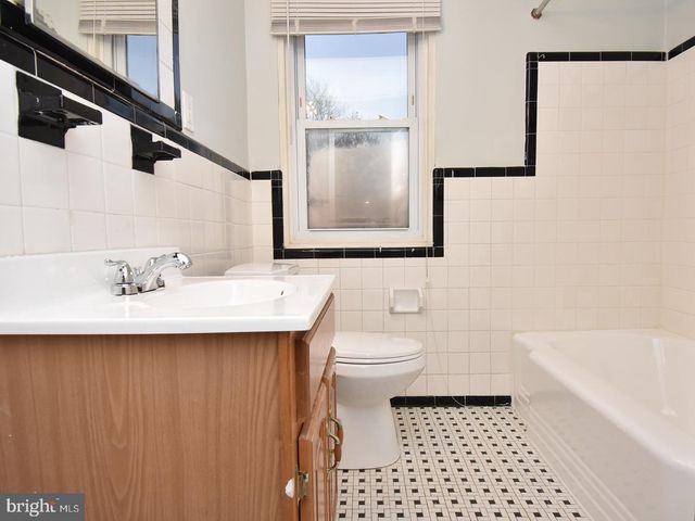 818 BRADHURST RD, Baltimore, MD 21212