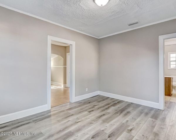 28 W 35TH Street, Jacksonville, FL 32206