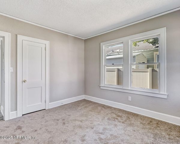 28 W 35TH Street, Jacksonville, FL 32206