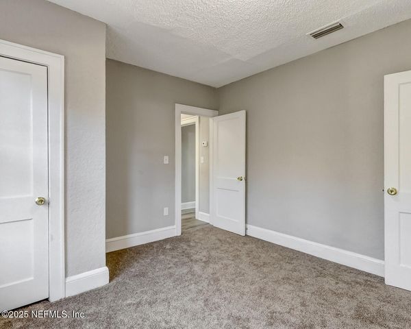 28 W 35TH Street, Jacksonville, FL 32206