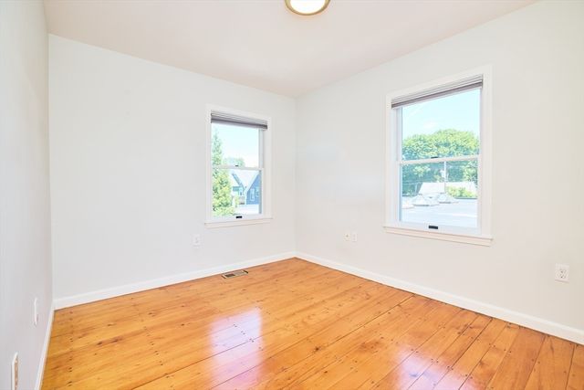 15 Clark St, Winchester, MA 01890