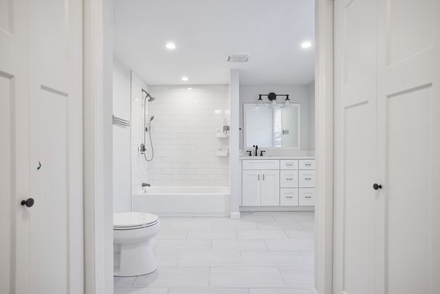 15 Clark St, Winchester, MA 01890