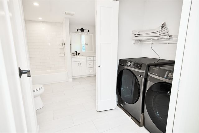 15 Clark St, Winchester, MA 01890