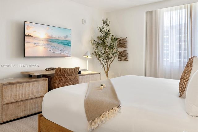 102 24th Street 1213, Miami Beach, FL 33139