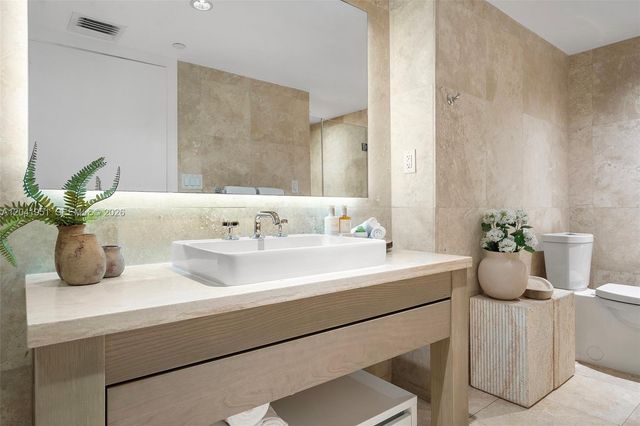 102 24th Street 1213, Miami Beach, FL 33139
