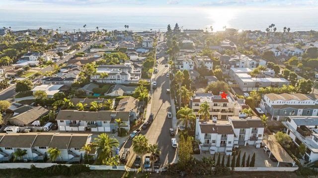 368 Hemlock Ave, Carlsbad, CA 92008