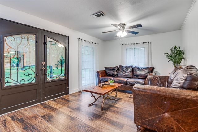 606 Quiram Lane, Kemp, TX 75143