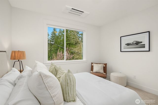 404 Edmonds Ave NE, Renton, WA 98056