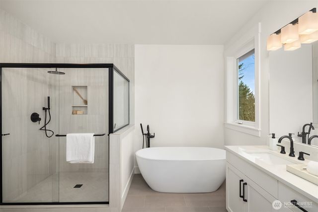 404 Edmonds Ave NE, Renton, WA 98056