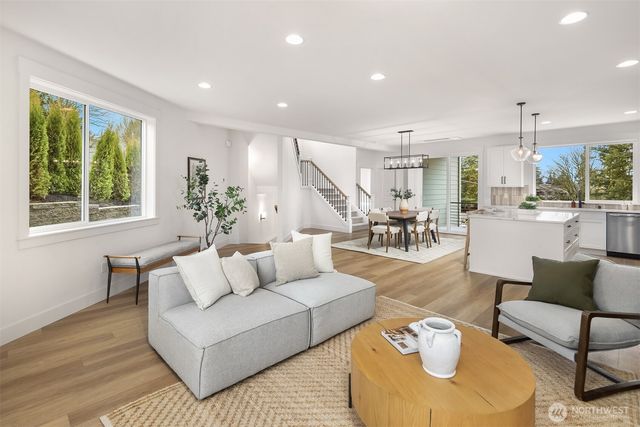 404 Edmonds Ave NE, Renton, WA 98056