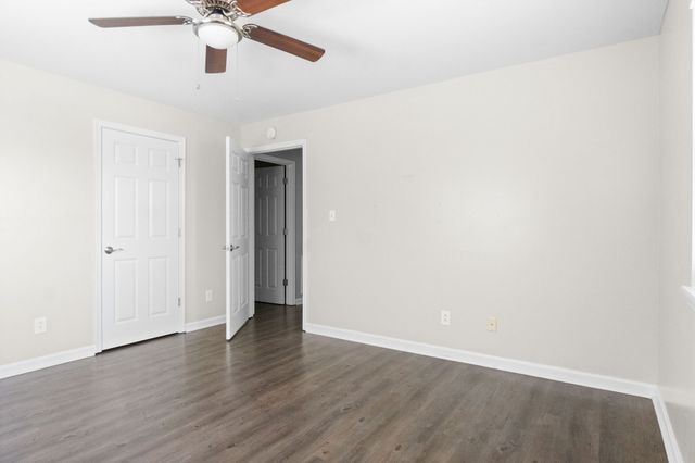 3855 Northeast Dr Apt G, Clarksville, TN 37040