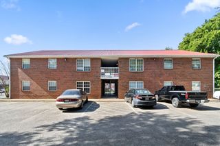 3855 Northeast Dr Apt G, Clarksville, TN 37040