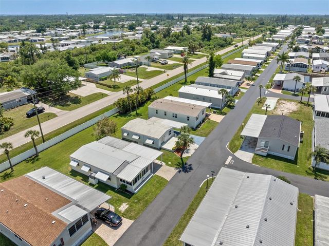 4300 RIVERSIDE DRIVE 14, Punta Gorda, FL 33982