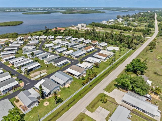 4300 RIVERSIDE DRIVE 14, Punta Gorda, FL 33982