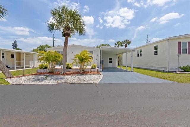 4300 RIVERSIDE DRIVE 14, Punta Gorda, FL 33982