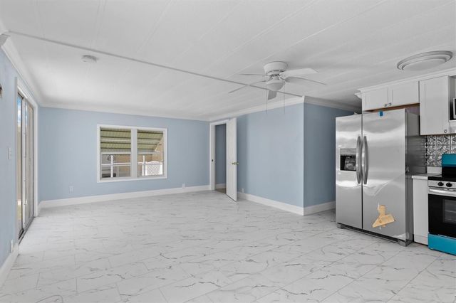 4300 RIVERSIDE DRIVE 14, Punta Gorda, FL 33982