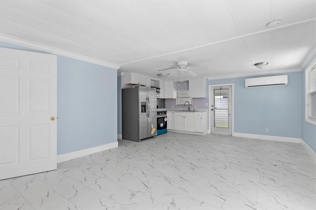 4300 RIVERSIDE DRIVE 14, Punta Gorda, FL 33982