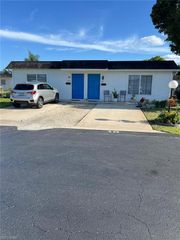 18 Hamlin CT, Lehigh Acres, FL 33936
