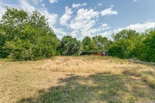 911 Gladstone, San Antonio, TX 78225