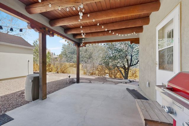 2708 Via Caballero del Sur, Santa Fe, NM 87505