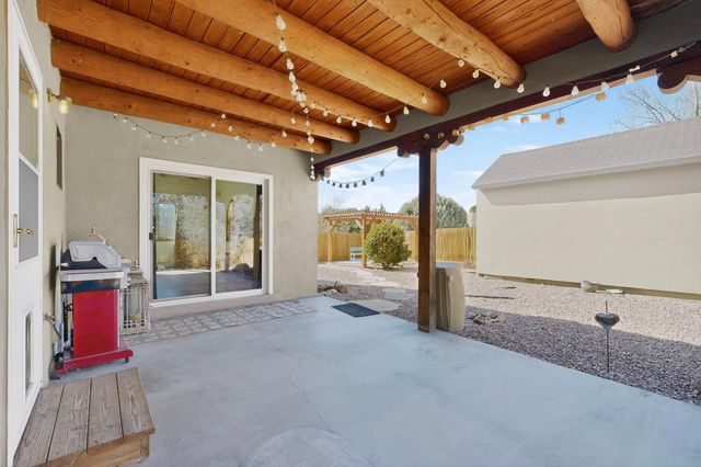 2708 Via Caballero del Sur, Santa Fe, NM 87505