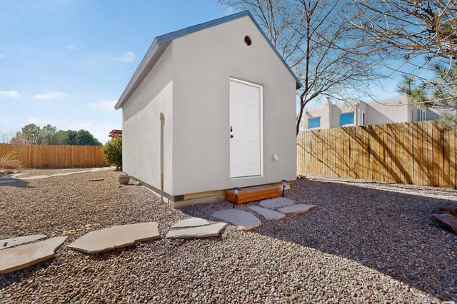 2708 Via Caballero del Sur, Santa Fe, NM 87505