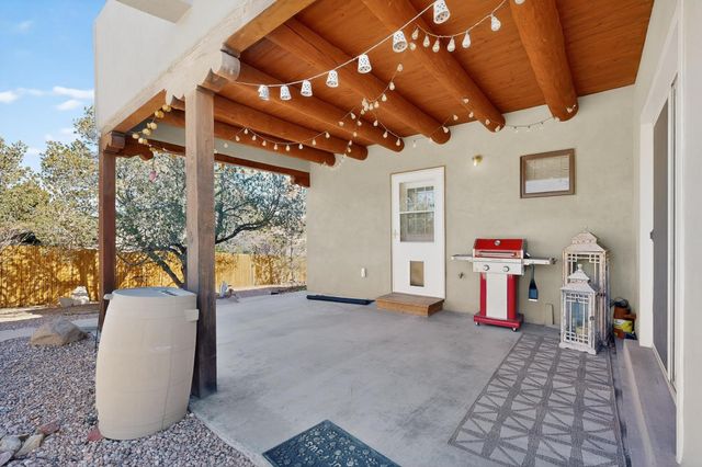 2708 Via Caballero del Sur, Santa Fe, NM 87505