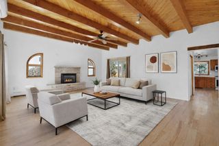 2708 Via Caballero del Sur, Santa Fe, NM 87505