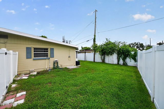 102 N Capri Drive, Ormond Beach, FL 32174