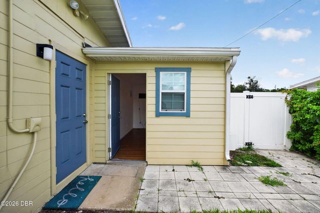102 N Capri Drive, Ormond Beach, FL 32174