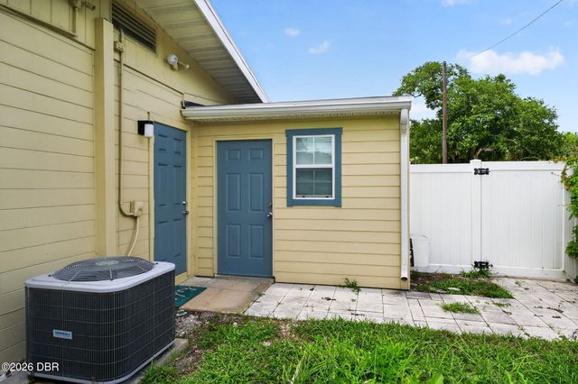 102 N Capri Drive, Ormond Beach, FL 32174