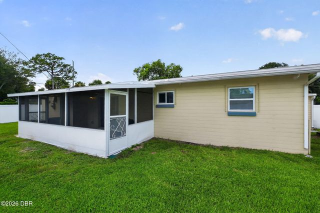 102 N Capri Drive, Ormond Beach, FL 32174