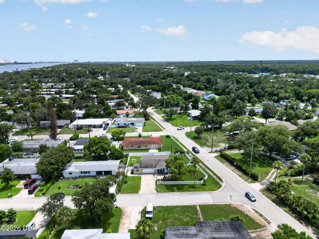 102 N Capri Drive, Ormond Beach, FL 32174