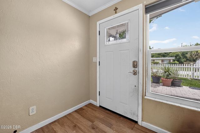 102 N Capri Drive, Ormond Beach, FL 32174