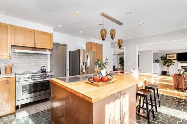 3 Kennard Court, Saint Paul, MN 55106