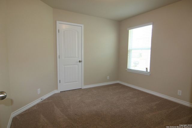 8735 Fischer Falls, San Antonio, TX 78254