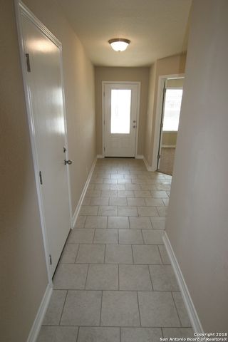 8735 Fischer Falls, San Antonio, TX 78254