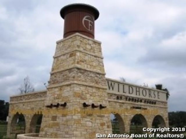 8735 Fischer Falls, San Antonio, TX 78254