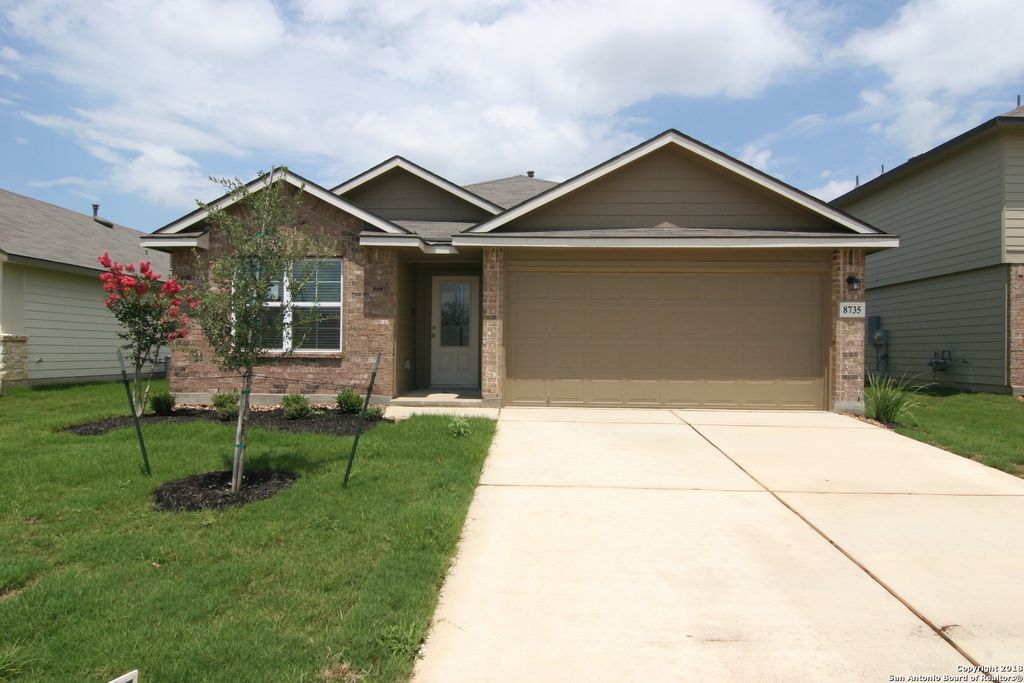8735 Fischer Falls, San Antonio, TX 78254