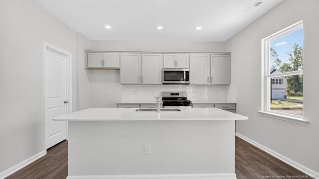 336 Hartfield Avenue, Raeford, NC 28376