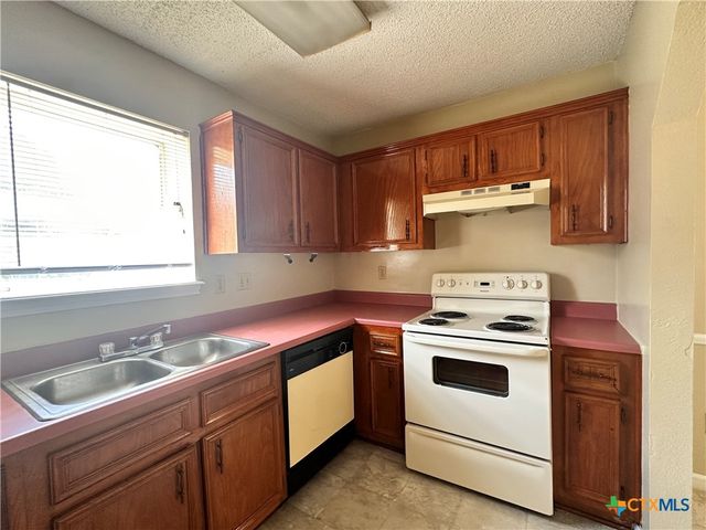 1413 Marlton Street, San Marcos, TX 78666