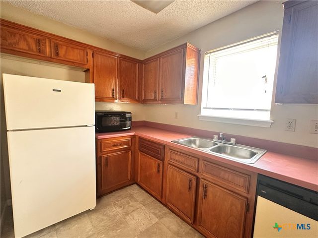 1413 Marlton Street, San Marcos, TX 78666