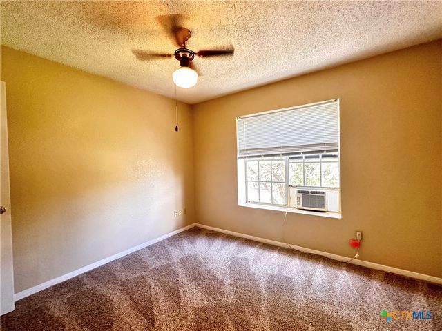 1413 Marlton Street, San Marcos, TX 78666