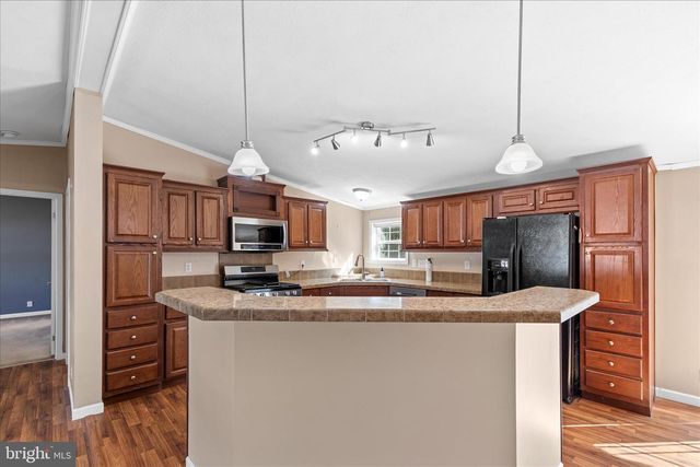 7925 NAAS RD, Salisbury, MD 21801