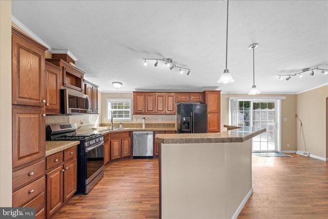 7925 NAAS RD, Salisbury, MD 21801