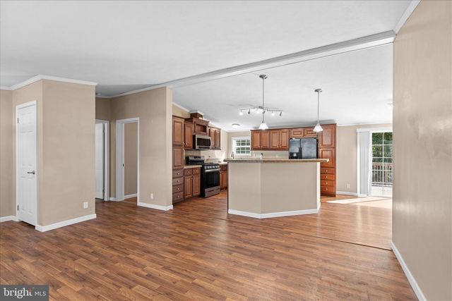 7925 NAAS RD, Salisbury, MD 21801