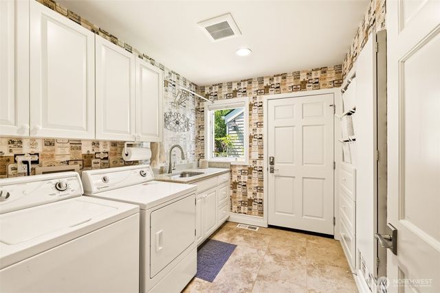 5321 W Old Stump Dr NW, Gig Harbor, WA 98332