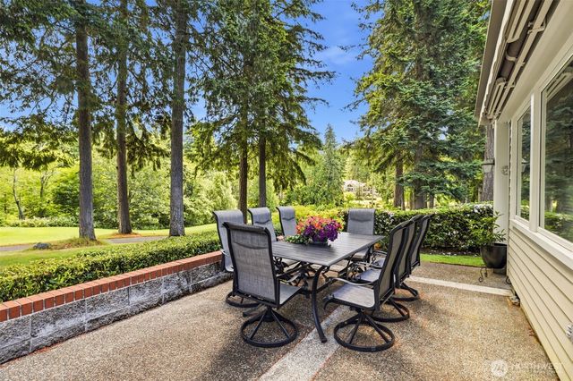5321 W Old Stump Dr NW, Gig Harbor, WA 98332