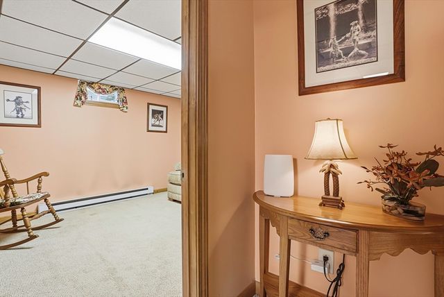 460 Lake Ave, Worcester, MA 01604