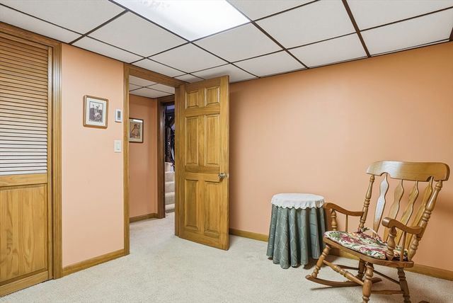460 Lake Ave, Worcester, MA 01604